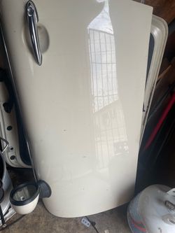 Mini cooper 2011 doors driver and passenger