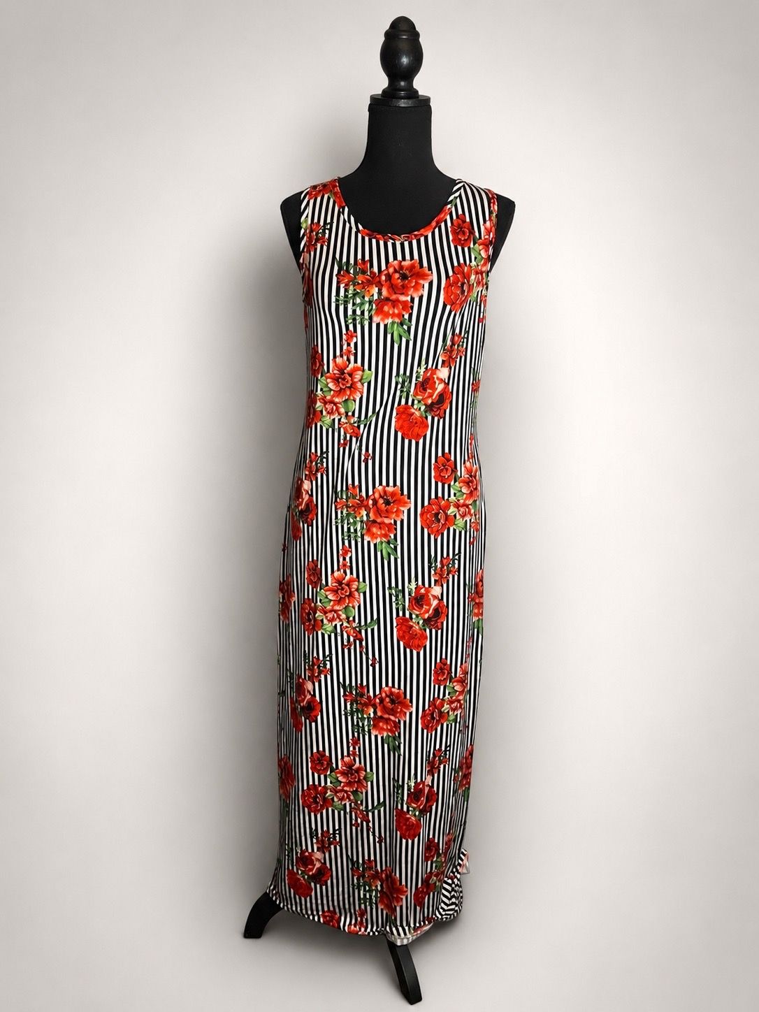 Discreet Floral Stripe Maxi Dress Sleeveless Black White Red Size Large
