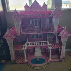 Extra Large Dollhouse With A Water Fountain, 8 Luxurious Rooms And A Rooftop Terrace! 