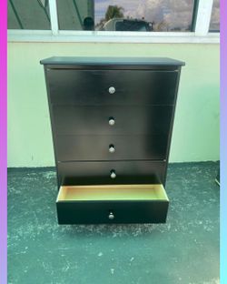 5 drawers dresser / Five drawers dresser / Cajonera