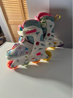 Girls rollerblades