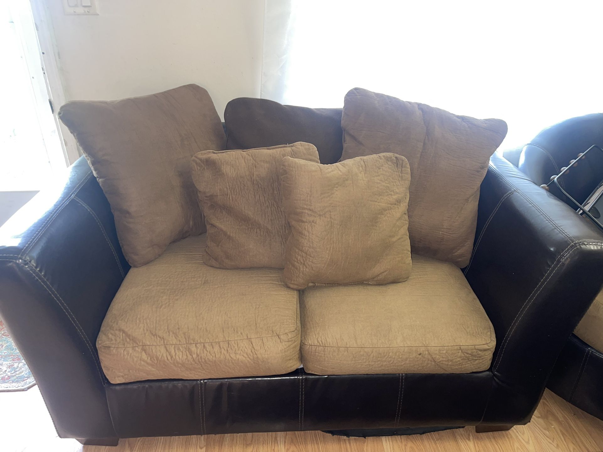 Comfy Brown Loveseat – $100 ( OBO)