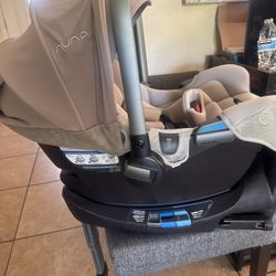 Nuna Pipa RX Car Seat . $650 value • Purchased: July 2024 • Includes infant inserts . 