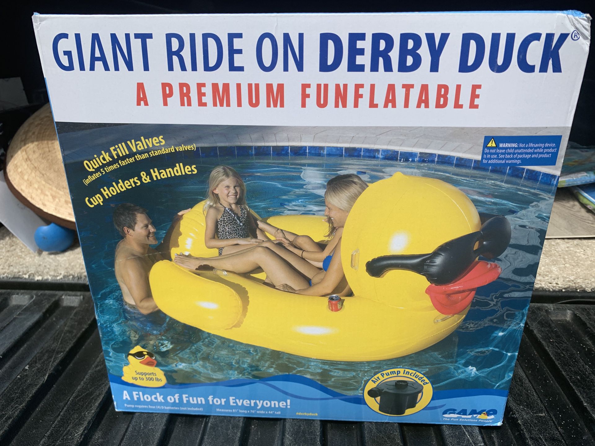 Pool floatation - Duck Derby