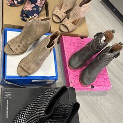 Boot Size 7-8 New & Like New check more pictures ( No free ) read description price