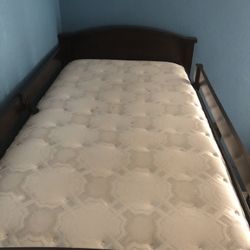 Excellent Condition Twin Size Bed With Memory Foam Mattress Included
