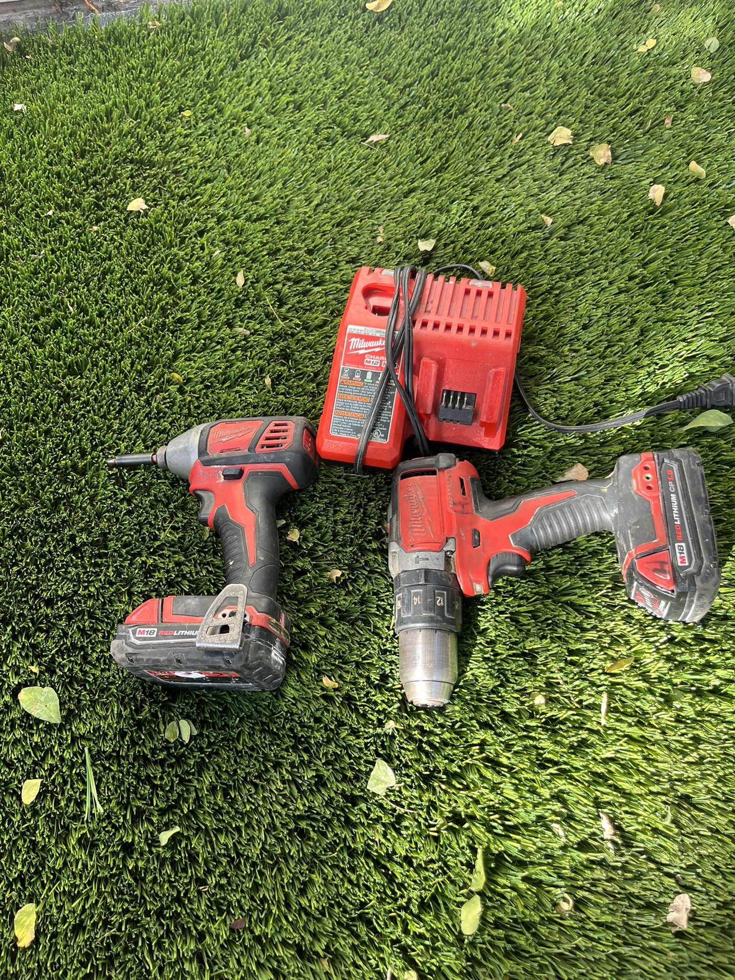 Construction tools (drills w/ charger)
