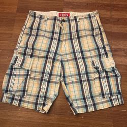 LEVI’S Mens Cargo Shorts Sz 34