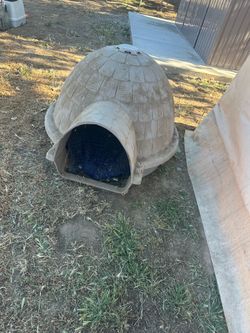 Dog house