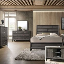 50% SALE Queen Size Bedroom Set 