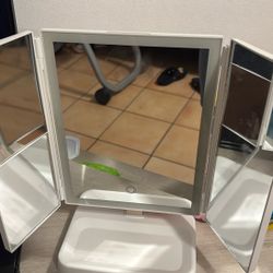 Light Mirror