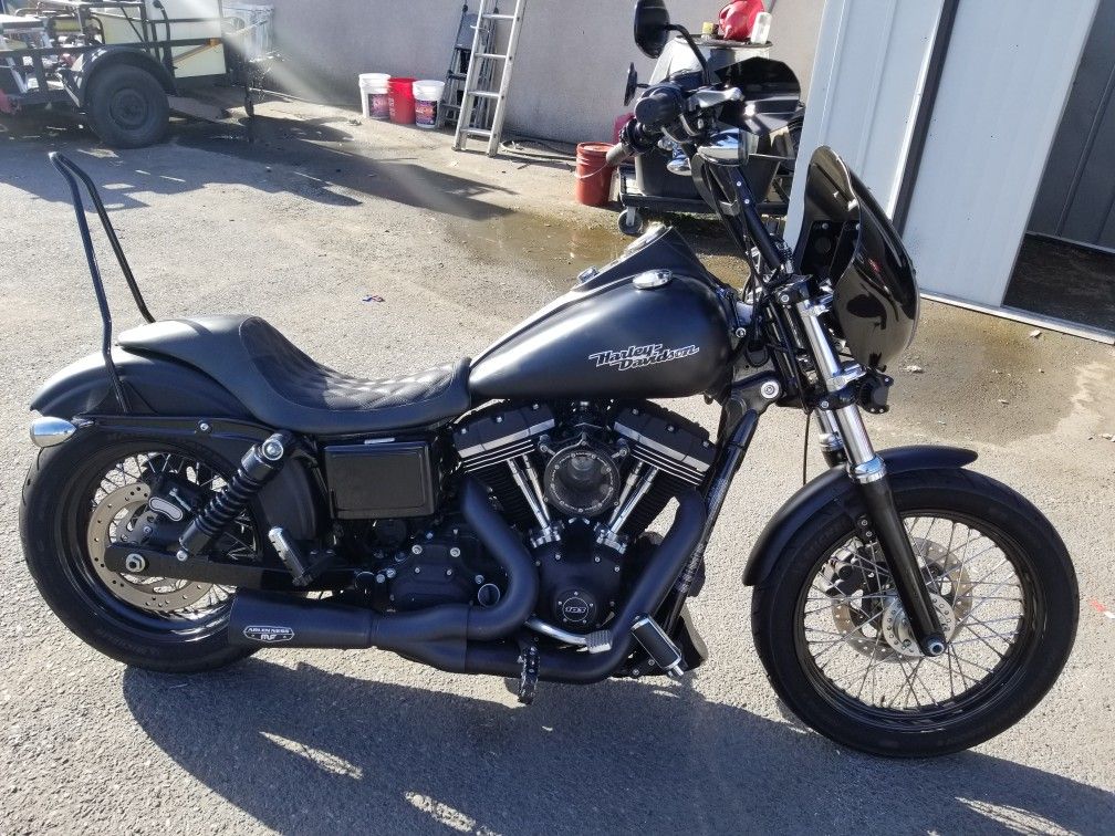 2014 harley Davidson DYNA trade