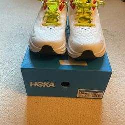 Hoka Women’s Shoe