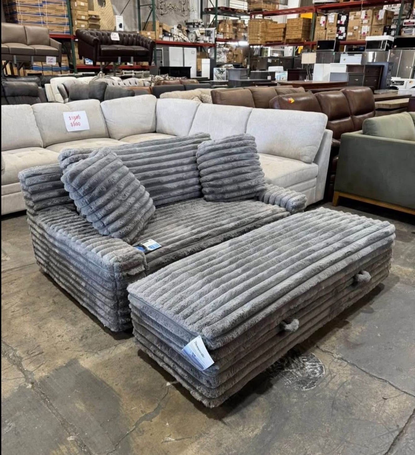 Thomasville Wills Oversized Chair + Storage Ottoman – Brand New