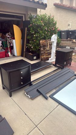 bedroom set for sale