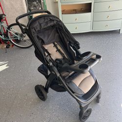 Stroller 