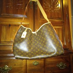 Louis Vuitton Hobo CarryAll