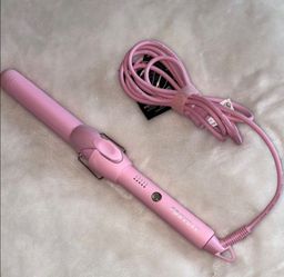 LIKE NEW FOXY BAE CURLING IRON