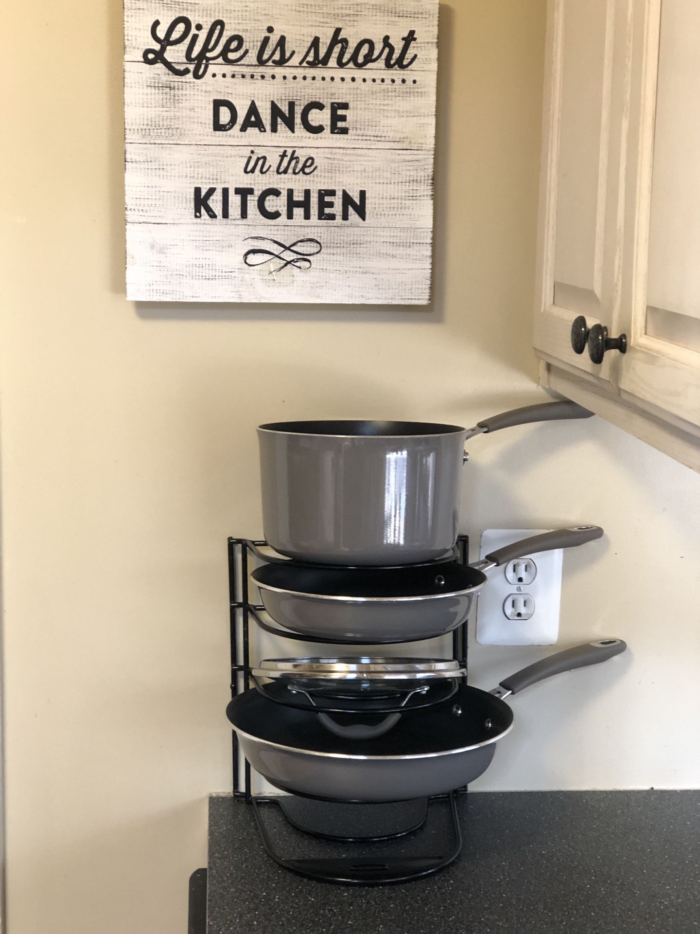 Pot and Pan/lid organizer stand