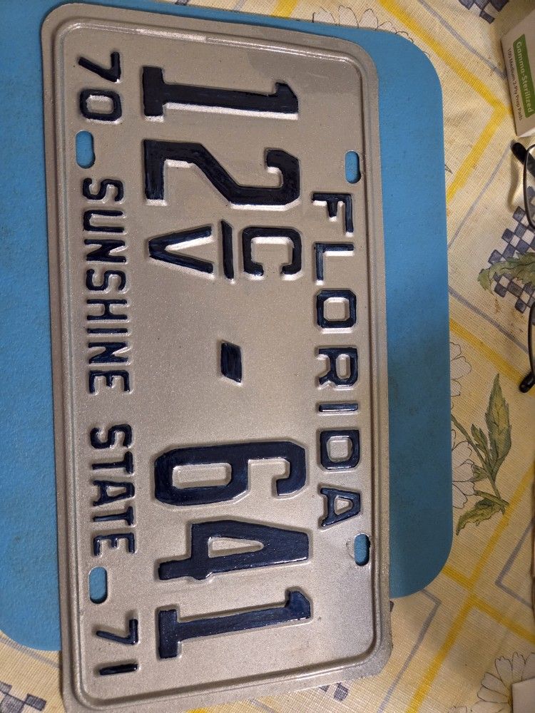 3 Vintage License Plates Profesionally Refurbish 
