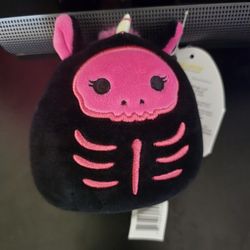 Sketlana 5" Squishmallow BNWT