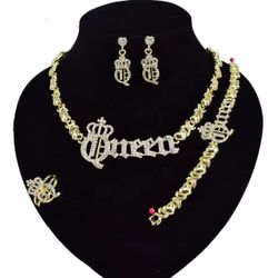Women’s 18k Gold Plated “Queen” XOXO Jewelry Set