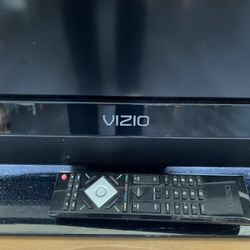 Vizio 32” Color TV
