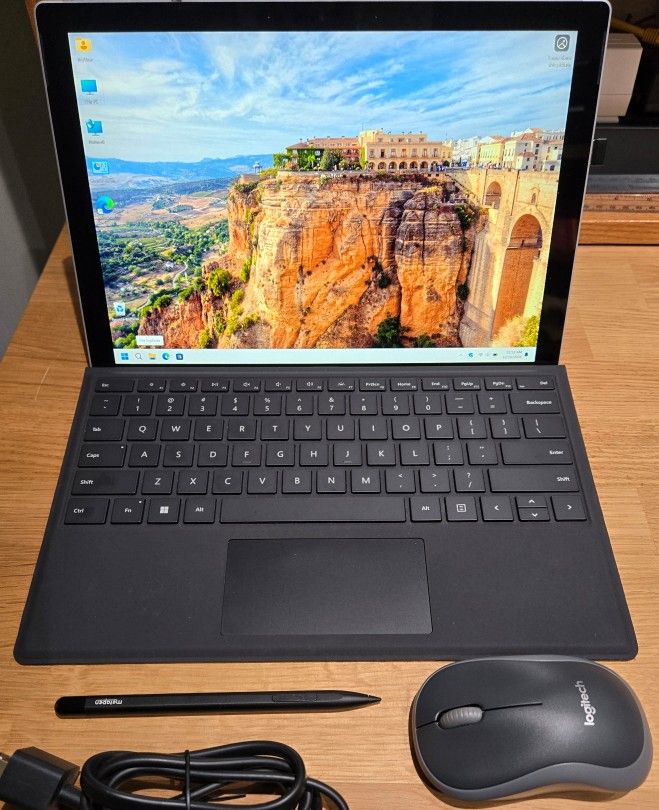 Microsoft Surface Pro 7+