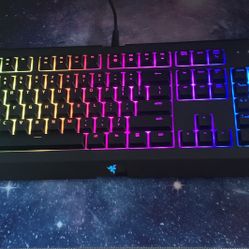 razer cynosa chroma ,membrane Keyboard Need It Gone .