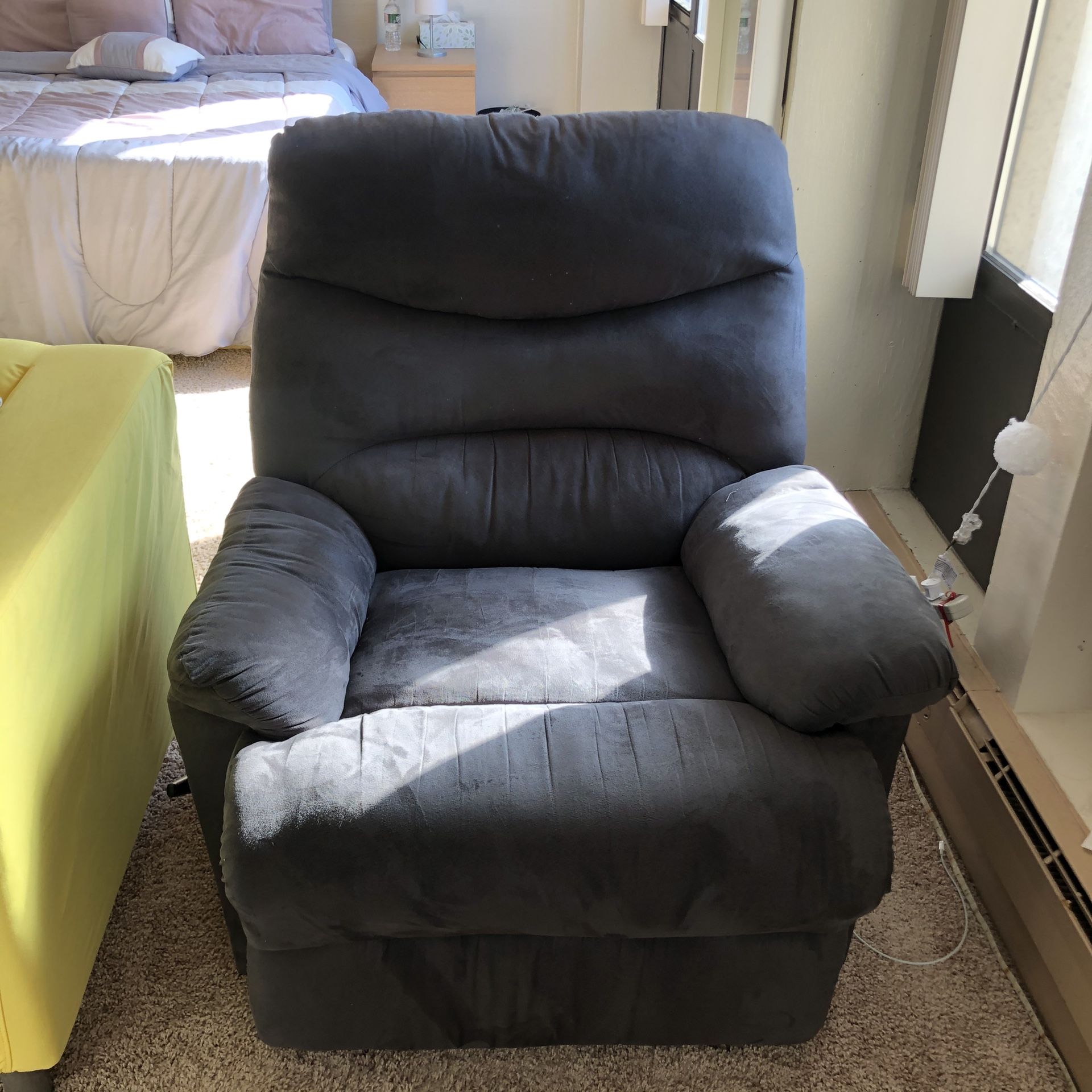 Lazy boy recliner