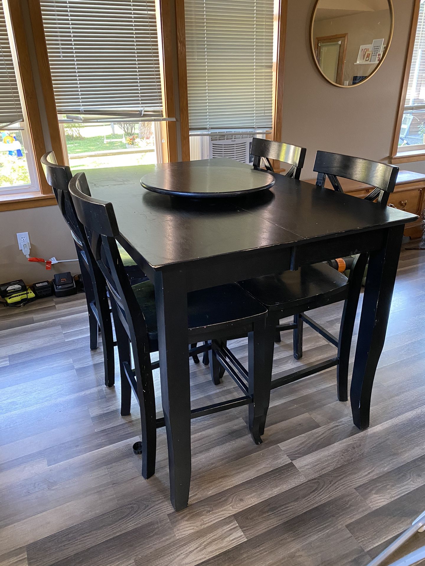 10 piece Table & Chairs