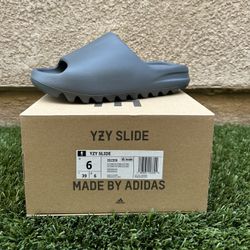 Yeezy Slide Slate Grey Size 6