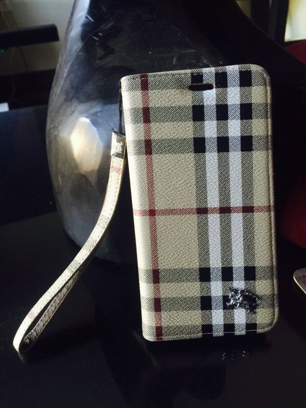 iPhone 6 Plus case Burberry