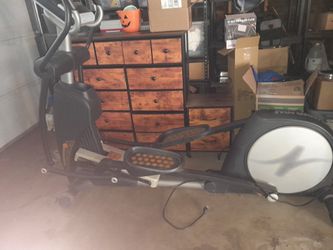 Elliptical Excercise Machine