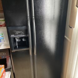 Kenmore Side By Side Refrigerator Freezer
