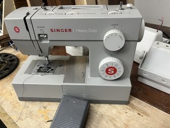 Singer heavy duty