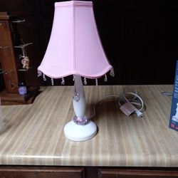 Girls Pink Lamp..elegant.good Cond