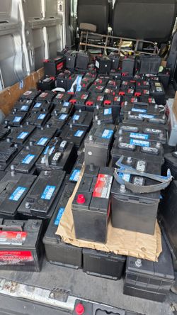 Car Battery 24f H5 34 78 65 48 49 47 H6 H7 51r 94r 86 H8 H9 Truck SUV And Car Batteries with Warranty. $60 + Core. Bateria para cualquier carro COVINA