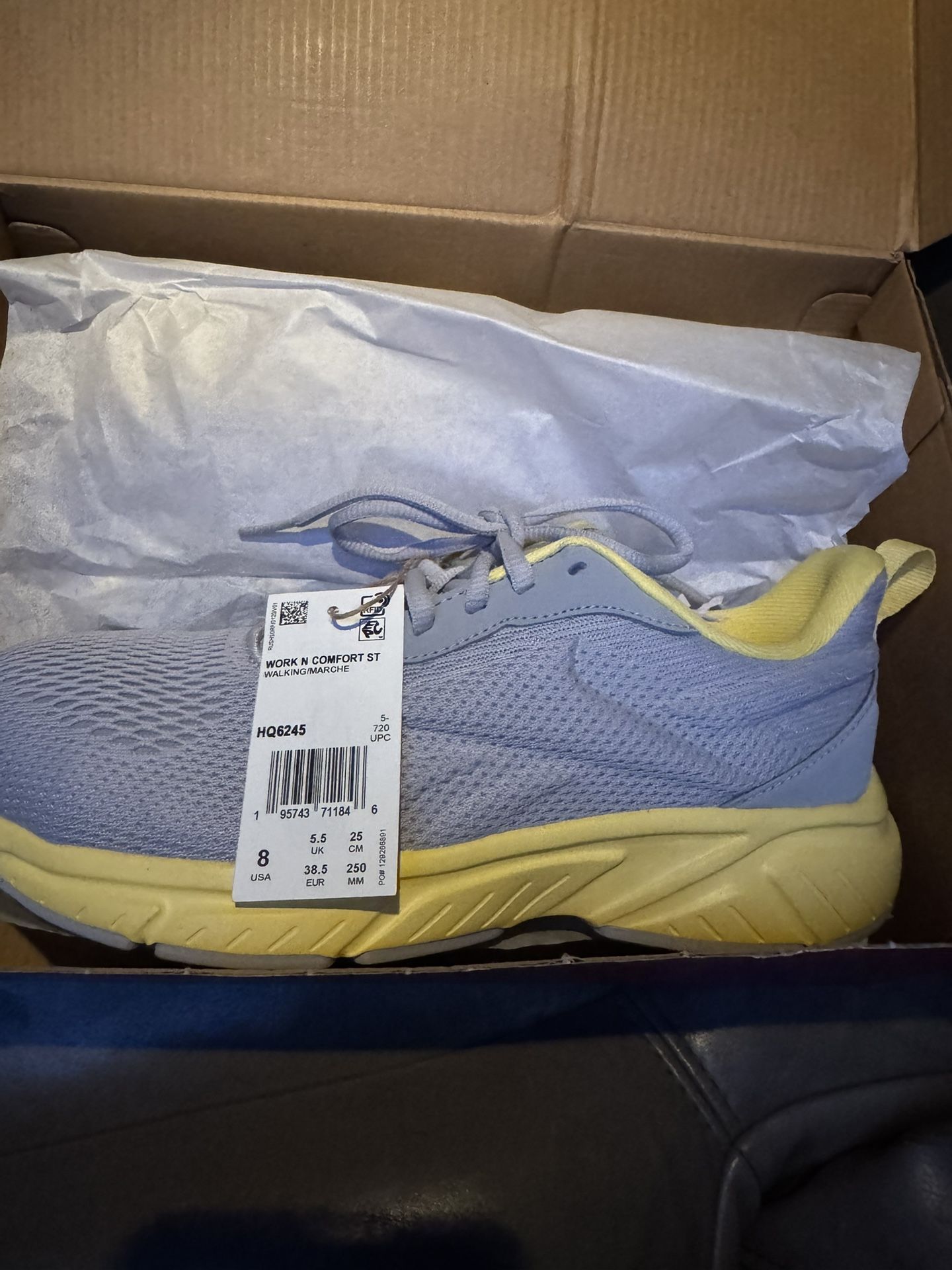 Reebok Women Size 8