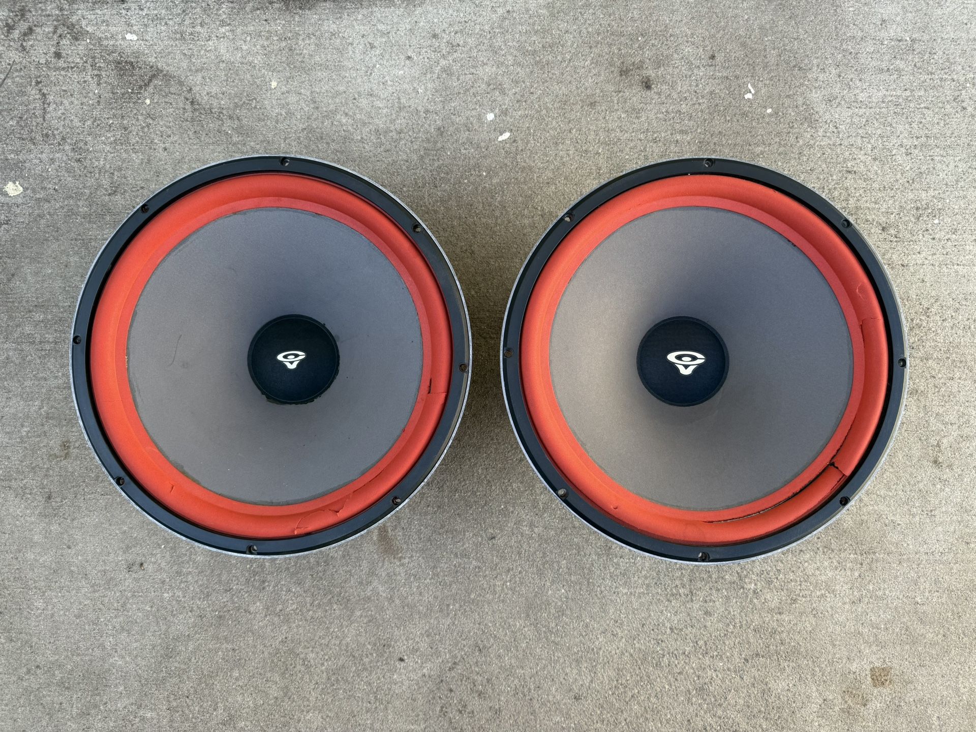CERWIN VEGA MXW 15" WOOFERS 
