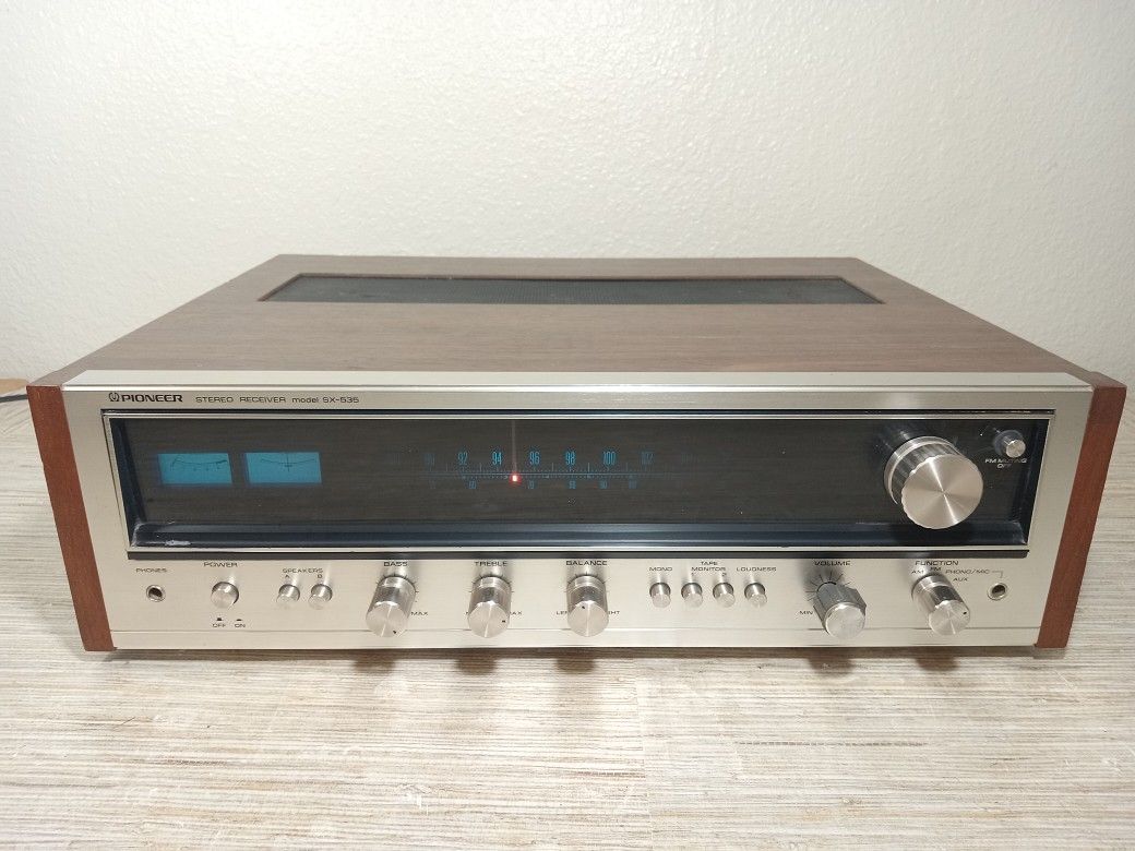Pioneer SX-535 Stereo Receiver Vintage Japan Silver 1974