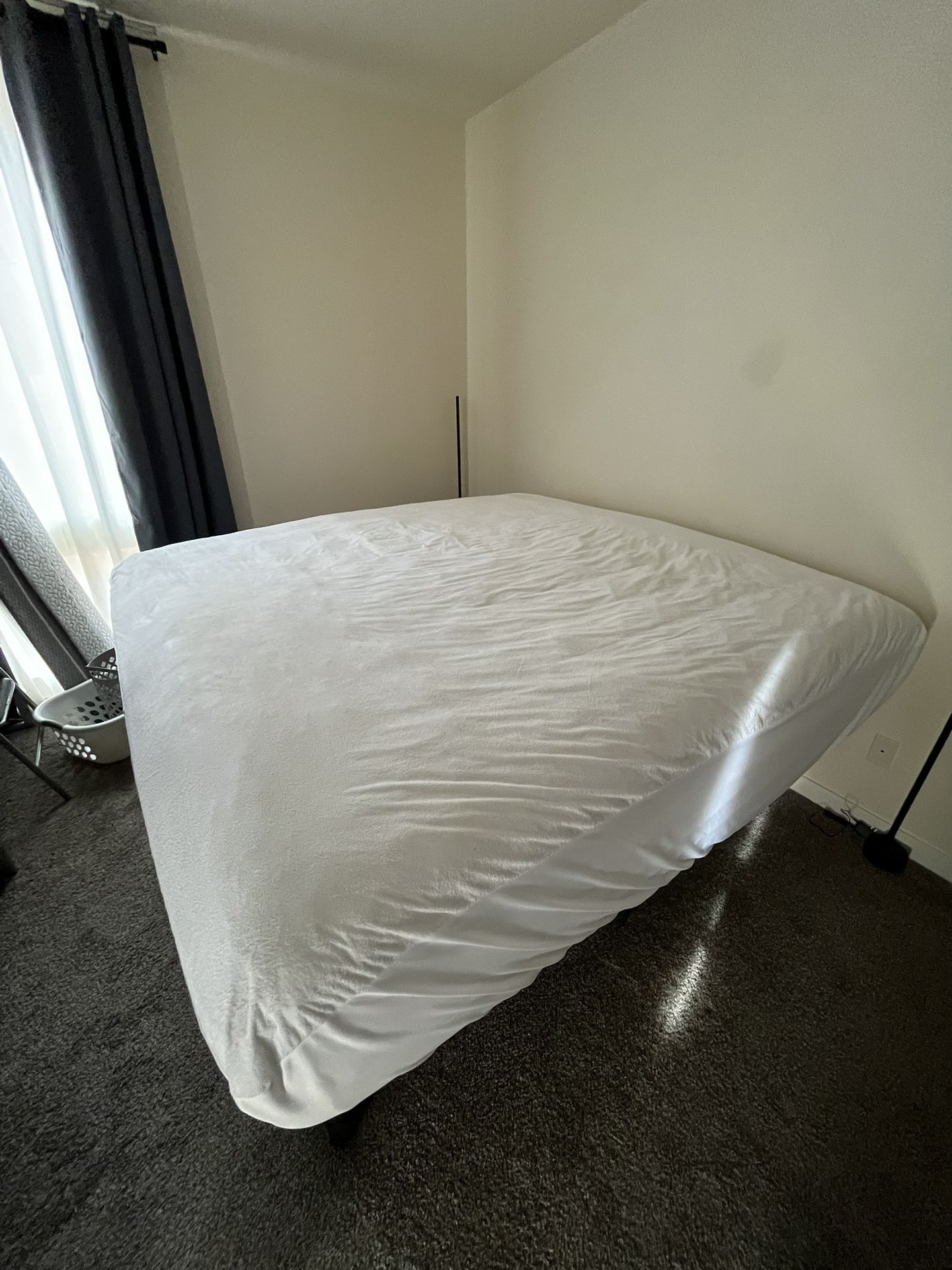 Free King Size Mattress And Bed frame for Sale