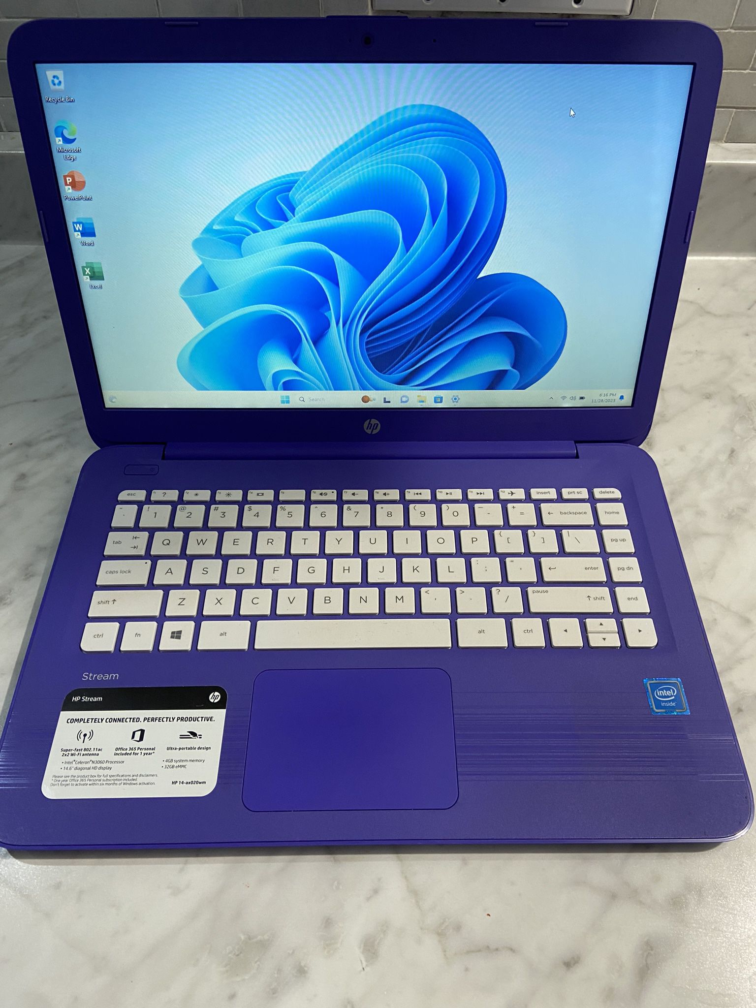 Laptop Hp 14” Display Purple 