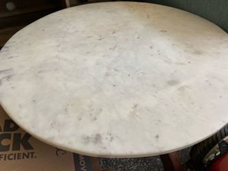 Quartz Table