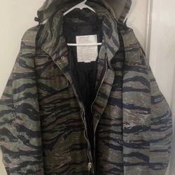 Military Camoflage Cold Weather Jacket