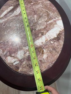 Round entry table