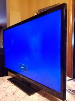 RCA LED LCD 32" HDTV tv