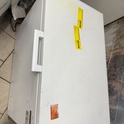Magic chef freezer