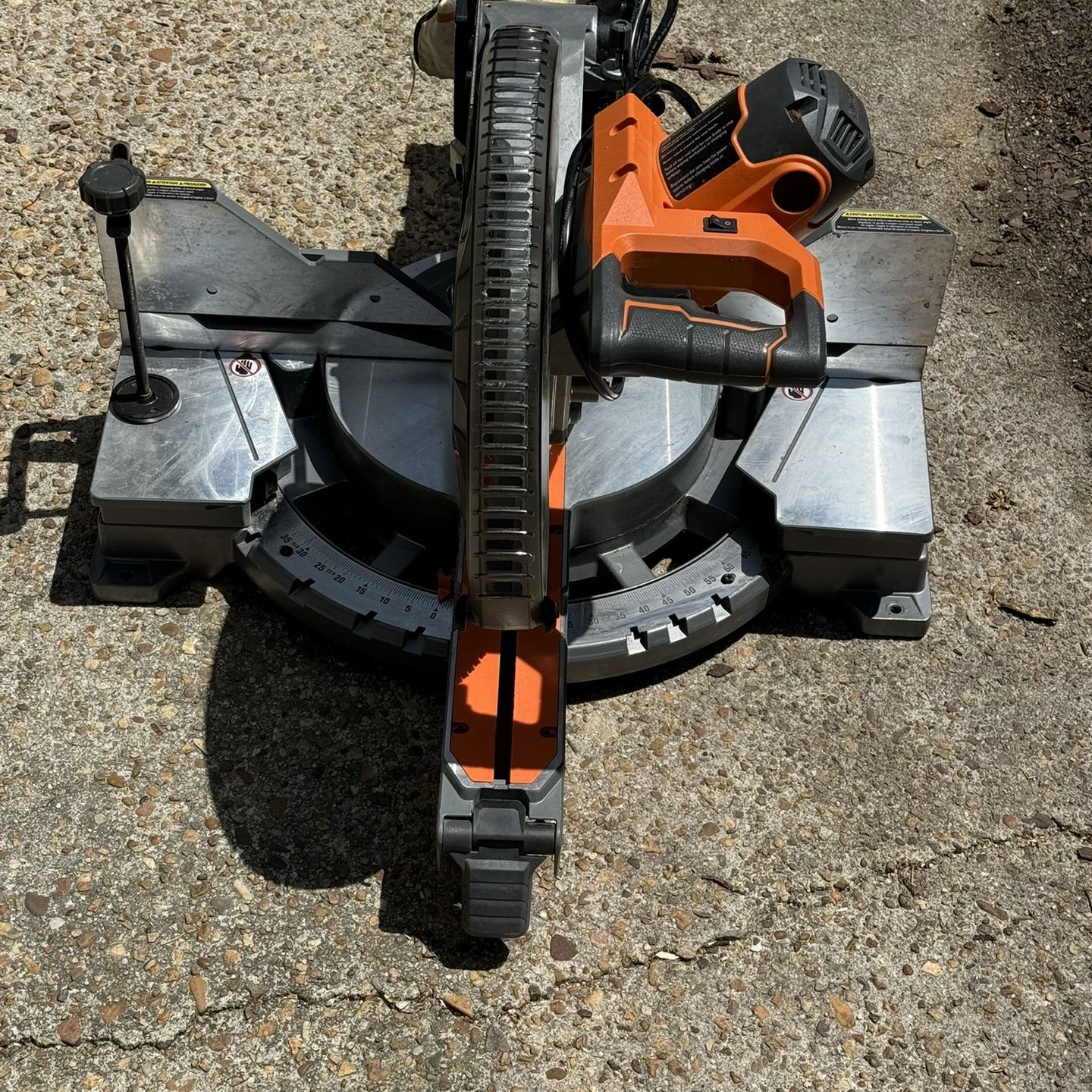 Rigid 12” Dual Bevel Miter Saw W/ LED Cutline