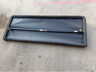 Chevy Silverado bed cover